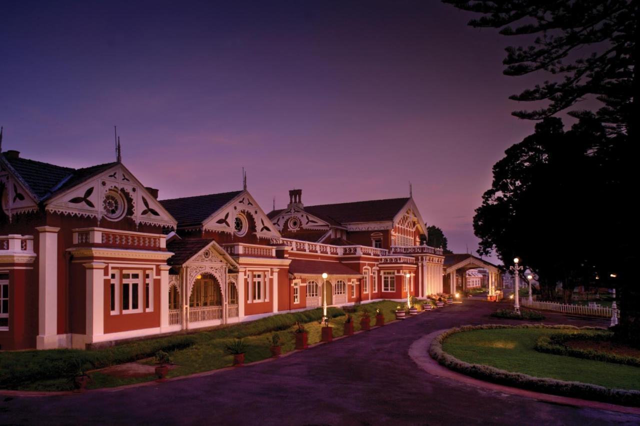 Welcomheritage Fernhills Royal Palace Ooty Extérieur photo
