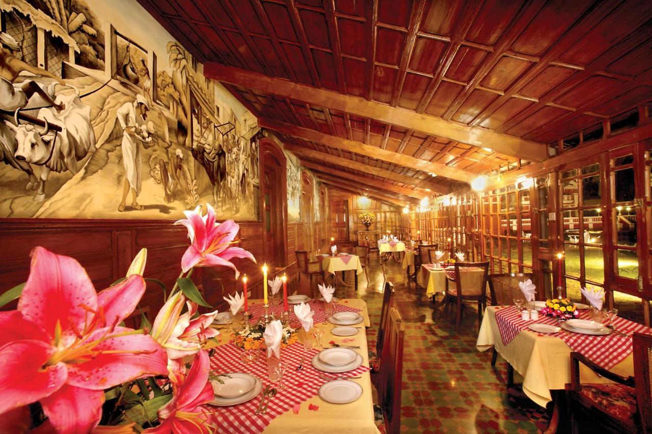 Welcomheritage Fernhills Royal Palace Ooty Extérieur photo