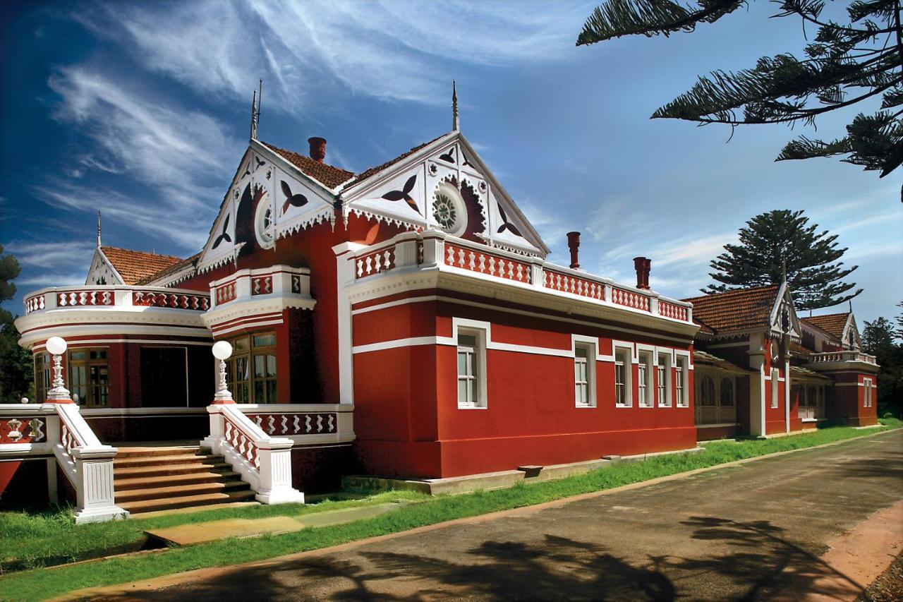 Welcomheritage Fernhills Royal Palace Ooty Extérieur photo