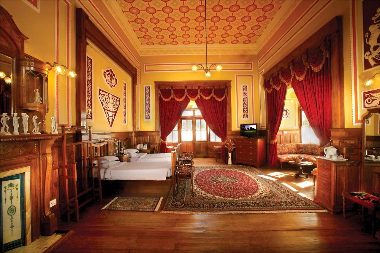 Welcomheritage Fernhills Royal Palace Ooty Extérieur photo